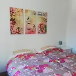 بيت ضيافة Bed&shower -self Check-in