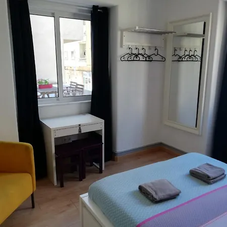 Bed&shower -self Check-in Gasthof Moscavide