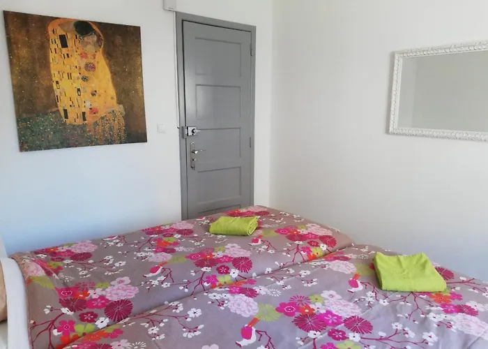 Bed&shower -self Check-in Pensionat Moscavide